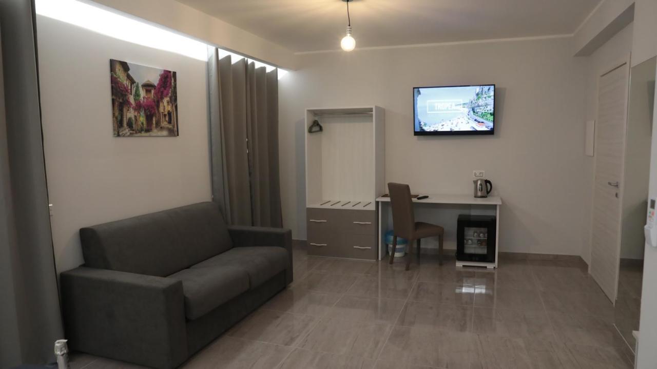 Hotel Blue Marine - Free Parking Tropea Exterior foto